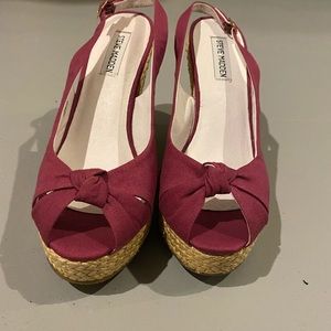 Raspberry Steve Madden Wedges
